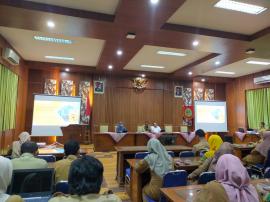 Lurah Sidoharjo Perintahkan Operator SIKNG Ikuti Rakor Sosialisasi Reaktivasi PBI JK di Setda Kabupa